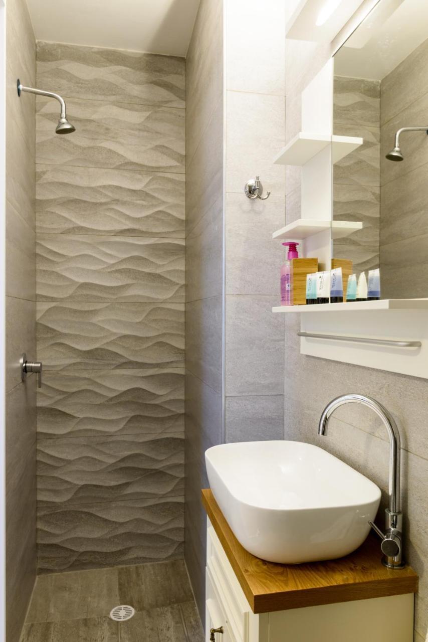 6 Ben Azariah - By Beach Apartments Tlv Tel Awiw Zewnętrze zdjęcie