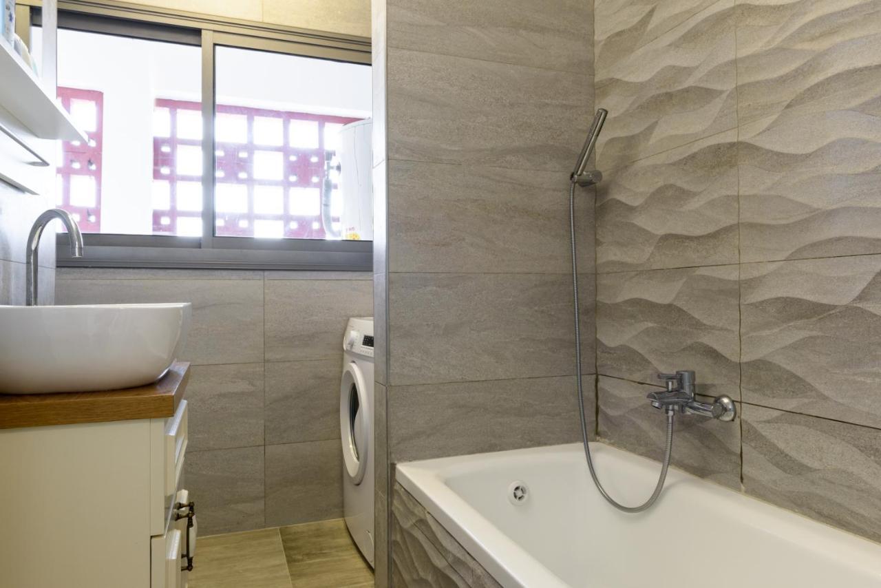 6 Ben Azariah - By Beach Apartments Tlv Tel Awiw Zewnętrze zdjęcie